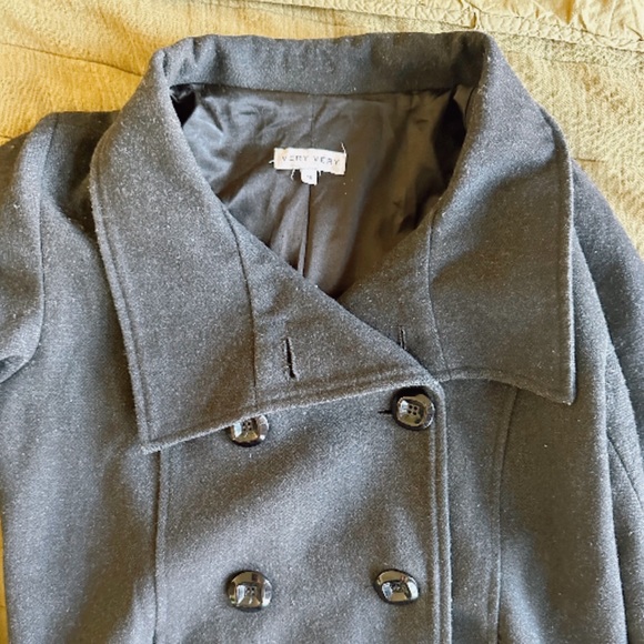 VERY VERY Wool and Cashmere Gray Coat Small - Picture 5 of 8